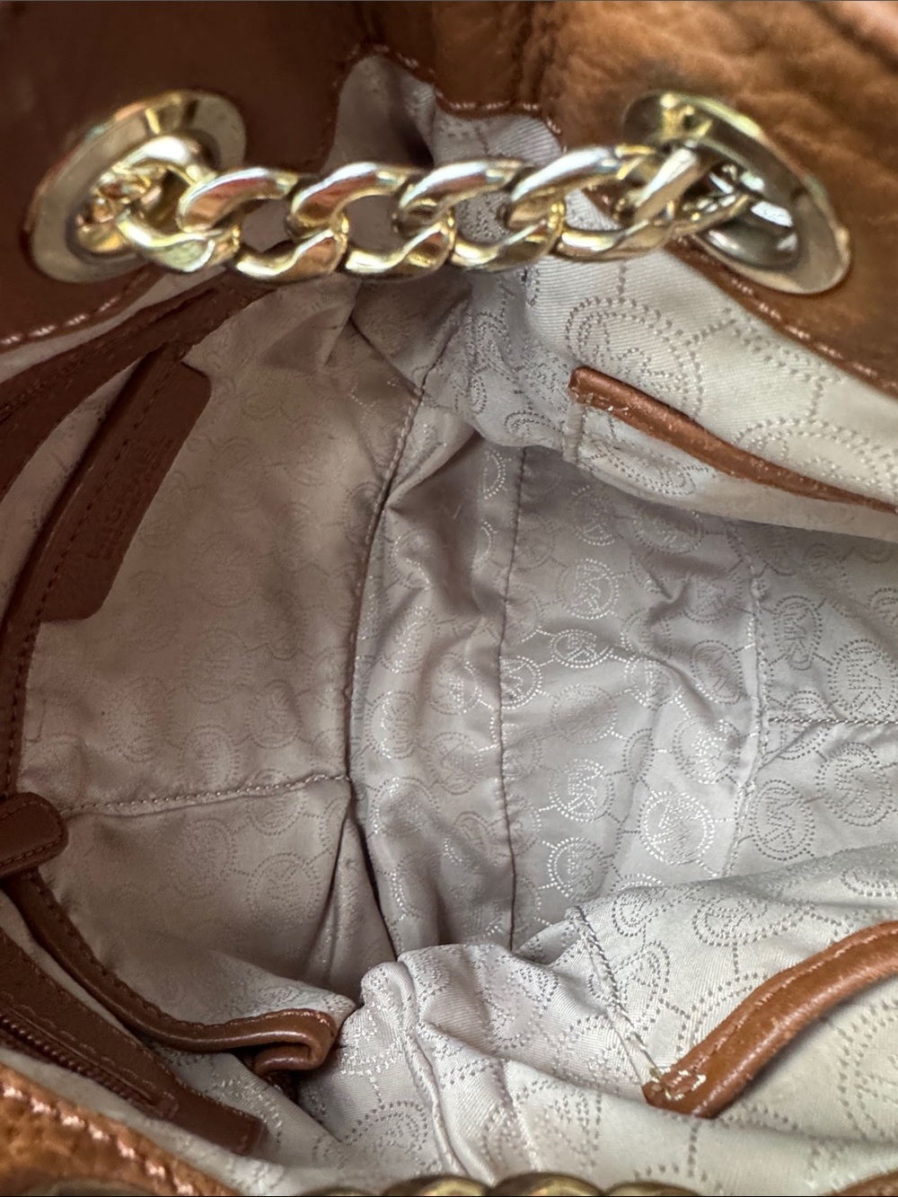Michael Kors Women’s Brown Gold Chain-Handle Shoulder Bag - Picture 13 of 14